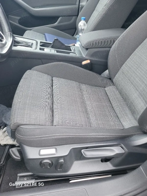 Volkswagen Passat B8 automatic 2.0TDI Model 2020 cu 64 mii km rulati - imagine 8