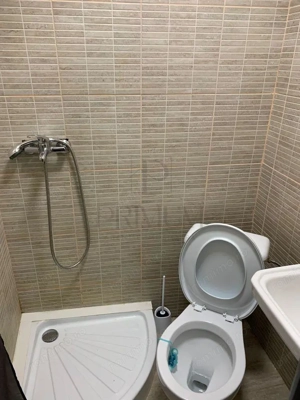 Garsoniera - Semidecomandat - Clima - Mobilat  #537;i Utilat - Zona Buziasului - imagine 8