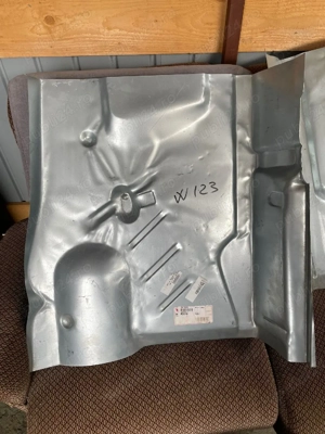 podea mercedes w123 - imagine 2