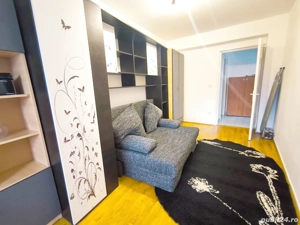 B-dul Garii, apartament cu 3 camere, loc de parcare.