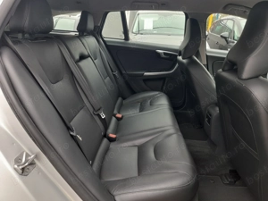 Volvo V60 2.0 Diesel 150 CP 2016 - imagine 13