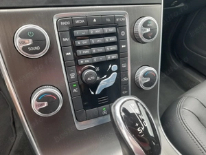 Volvo V60 2.0 Diesel 150 CP 2016 - imagine 12