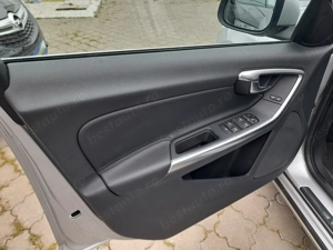 Volvo V60 2.0 Diesel 150 CP 2016 - imagine 19