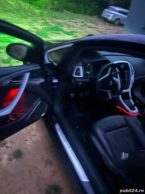 Opel Astra GTC 2,0 CDTI - imagine 6