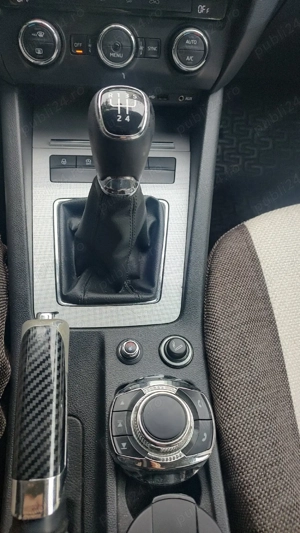 Skoda Octavia  - imagine 5