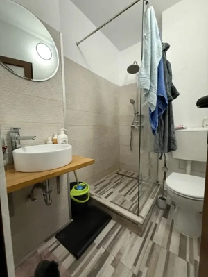 Apartament 4 camere, decomandat, etaj 3, mobilat si utilat - Baba-Dochia - imagine 9