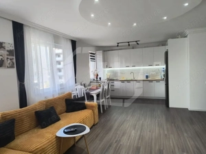 Apartament 3 camere, 2 bai, la cheie, Floresti, Zona Teilor - imagine 2