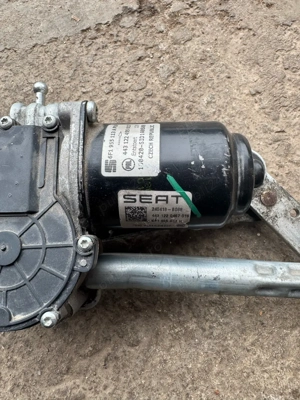 asamblu stergatori seat arona