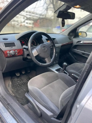 Opel Astra H 1.6 benzina  - imagine 2