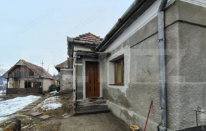 Proprietate cu 2 case, una fiind tradițională, Dezmir  - imagine 6