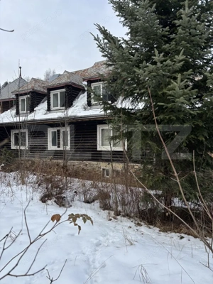 Vilă renovabilă sau demolabilă în Vatra Dornei