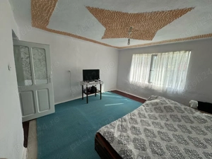 Casa de vanzare la munte - imagine 2