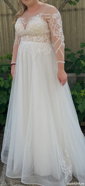Vand rochie de mireasa