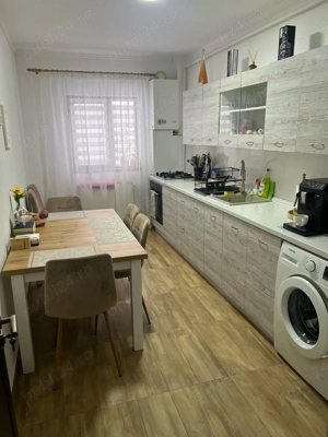 Apartament 2 camere, decomandat, Lunca Cetatuii - imagine 5
