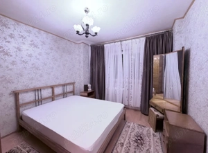 Apartament 3 camere de închiriat   Zona Panduri, vis- -vis de spital