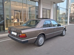Mercedes W124 250D Retromobil,  Reconditionat  - imagine 3