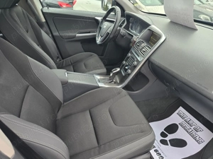 Volvo XC60 2.0 Diesel 163 CP - imagine 9