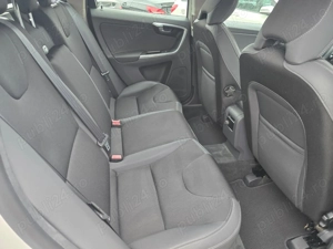 Volvo XC60 2.0 Diesel 163 CP - imagine 10