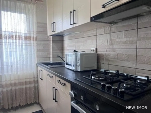 Apartament 3 camere in Deva, zona Minerului, et 3 - imagine 5