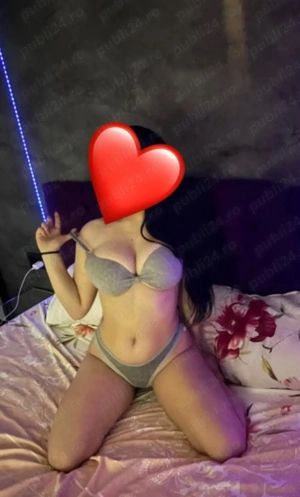 Ador sărutările jos  - imagine 2