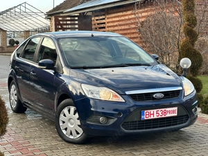 Ford Focus 1.6 Benzina Euro 5 - imagine 2