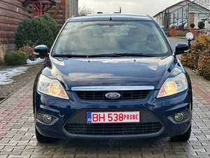 Ford Focus 1.6 Benzina Euro 5 - imagine 5