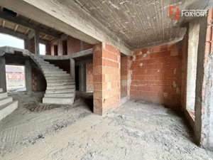 OPORTUNITATE - Casa individuala la rosu, teren de 851 mp in Peciu Nou - imagine 3