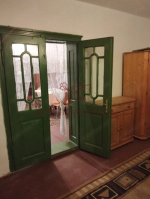 Casa spatioasa | 1500 mp teren - Ticvaniu Mare CS - imagine 2