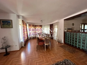  Vânzare proprietate impunătoare, strada Bujorului - cartier Primăverii - imagine 4