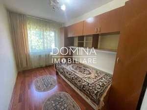 Vânzare apartament 3 camere, etaj 3, situat în Târgu Jiu, strada Slt. Ion Fota - imagine 3