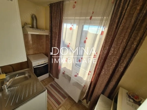 Vânzare apartament 2 camere în Târgu Jiu, strada Victoriei - zona Peco OMV - imagine 6
