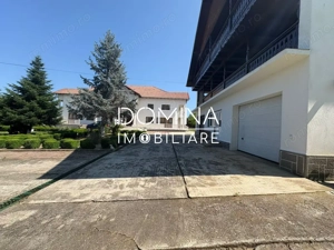 *Conac impresionant* cu arhitectură simetrică - pretabil reședință sau business - imagine 8