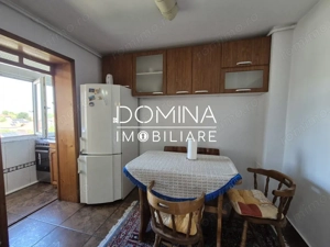 Apartament 3 camere, str. Nicolae Balcescu, zona centrala - imagine 5