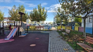 Vânzare apartament 3 camere, et. 2, situat în Rovinari, str. Plopilor - imagine 9