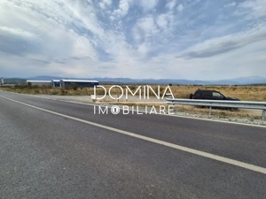 Vânzare teren intravilan - 1070 mp - strada Ciocârlău - spre Preajba - imagine 3