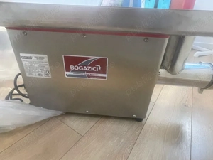 mașină de tocat carne profesională