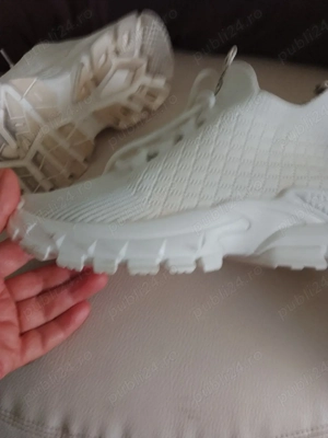 incaltaminte sport nr 37