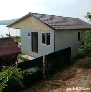 facem case din panouri sandwich