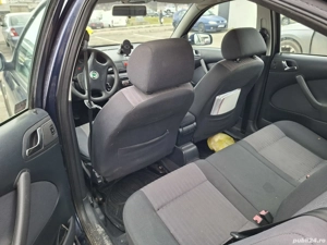 Skoda Octavian an 2002 - imagine 4