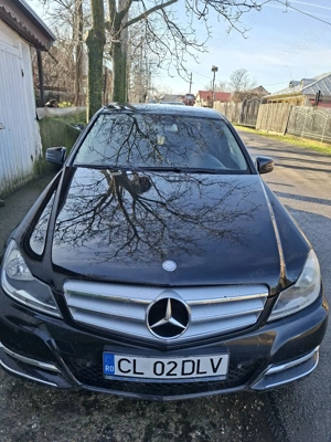 Vând Mercedes Benz facelift 2011 - imagine 3