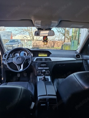 Vând Mercedes Benz facelift 2011