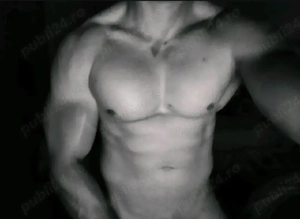 Escorta masculină  Bisexual 23 ani