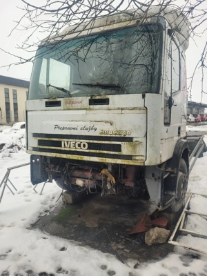 Camioane Iveco si Autobuz Ikarus - imagine 3