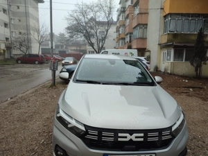 Dacia Logan 3 facelift 2023 - imagine 7