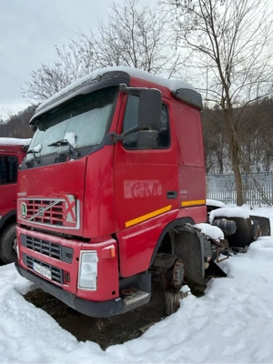 Volvo FH440 - imagine 2