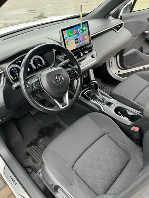 Vand Toyota Corolla Cross 2.0 hybrid 200 cp - imagine 2