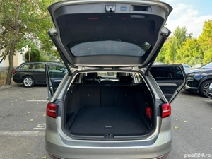Volkswagen Passat Highline - imagine 4