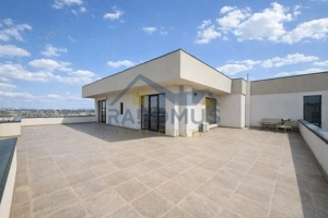 Inchiriere Penthouse - Ploiești - 9 Mai - 3Cam + 2 băi - Terasă 140mp