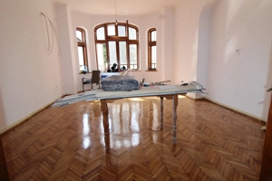 Spațiu comercial, zona Centrală