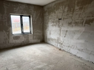 Apartament 3 camere, 77 mp, decomandat in zona Morii